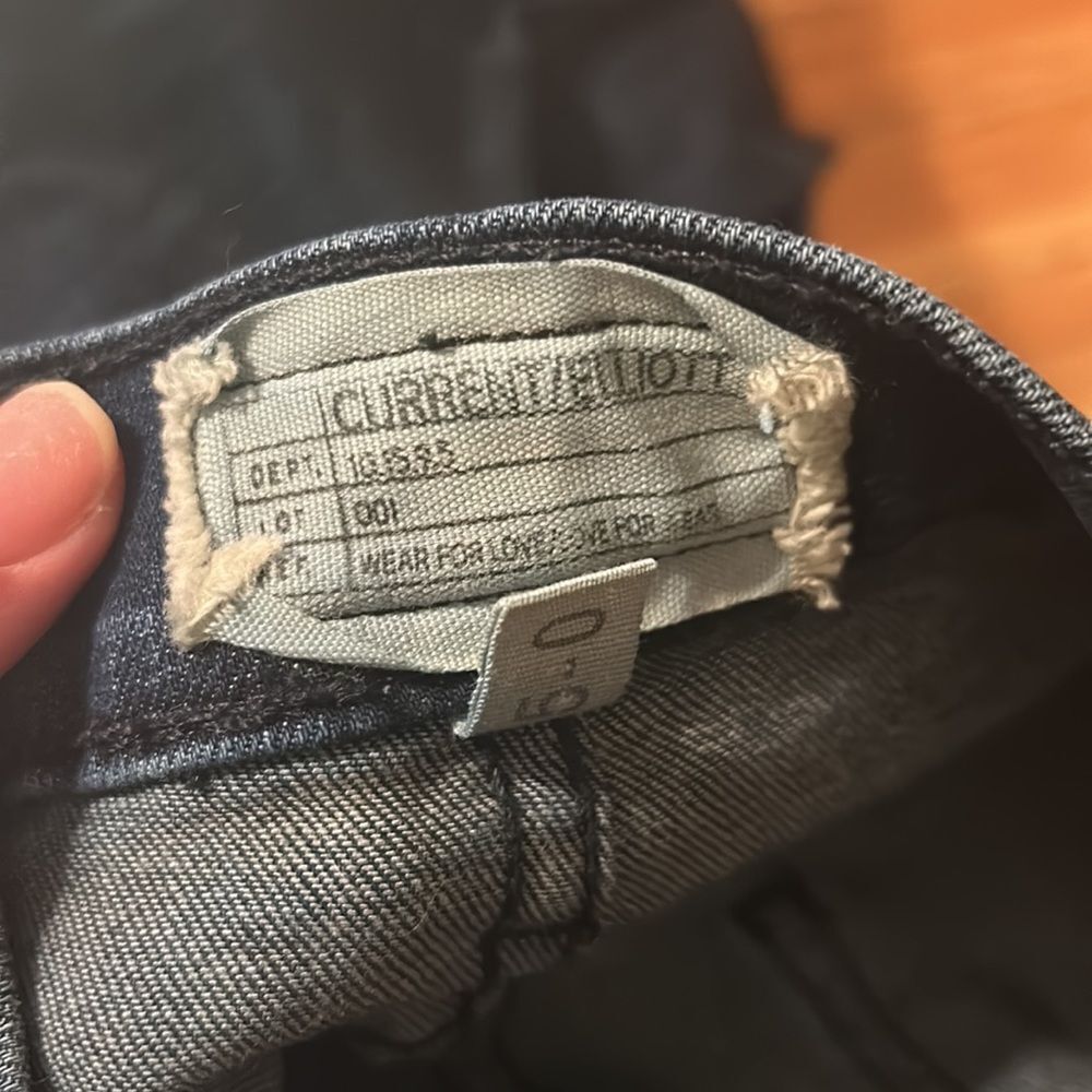 Current/Elliott Stiletto Patchwork Jeans - Picture 5 of 10